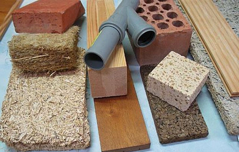 Материал, подходящий для возведения деревянного дома